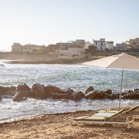 צ'יוויטווקיה Le Suites Sul Mare Di Esterina מראה חיצוני תמונה