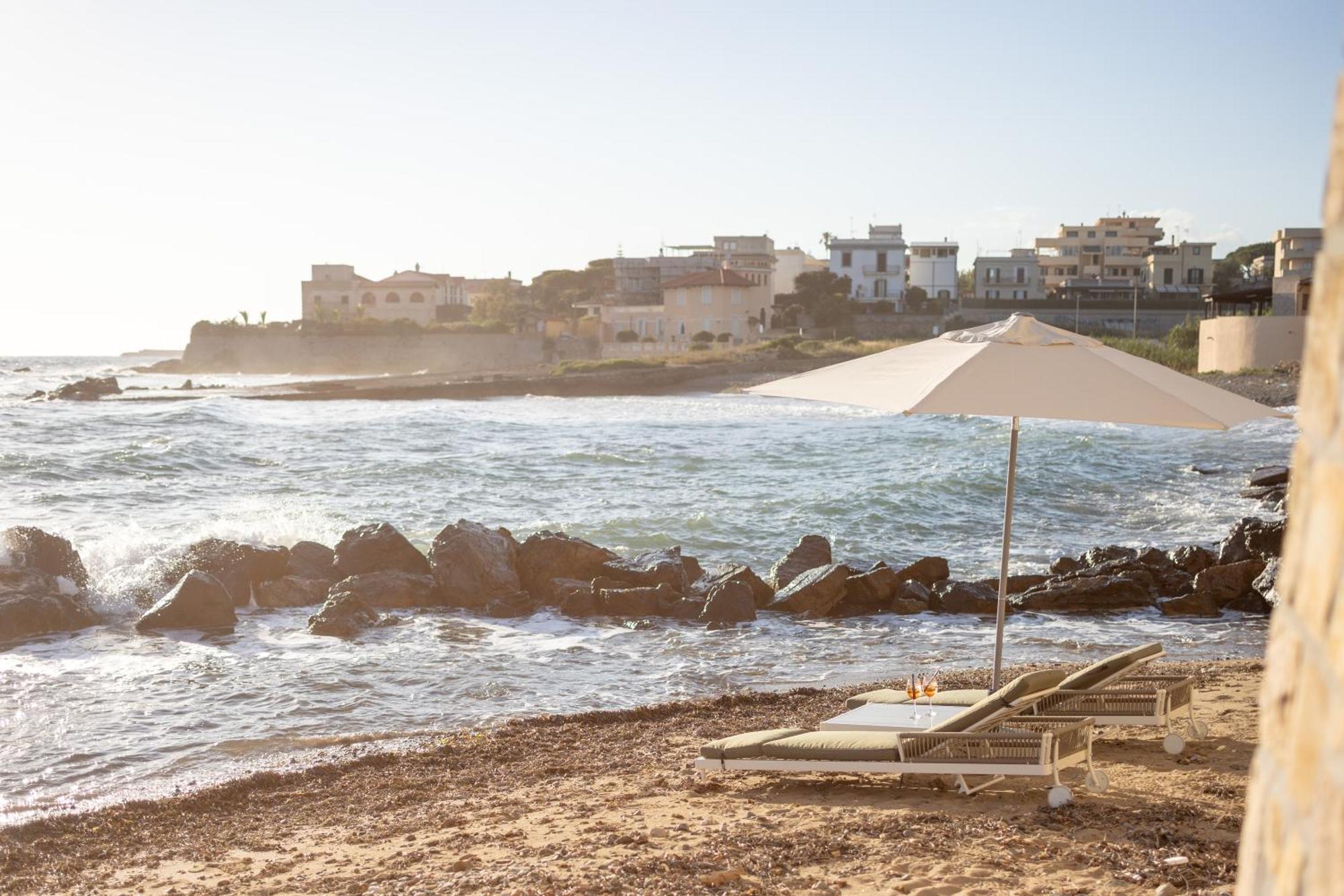 צ'יוויטווקיה Le Suites Sul Mare Di Esterina מראה חיצוני תמונה