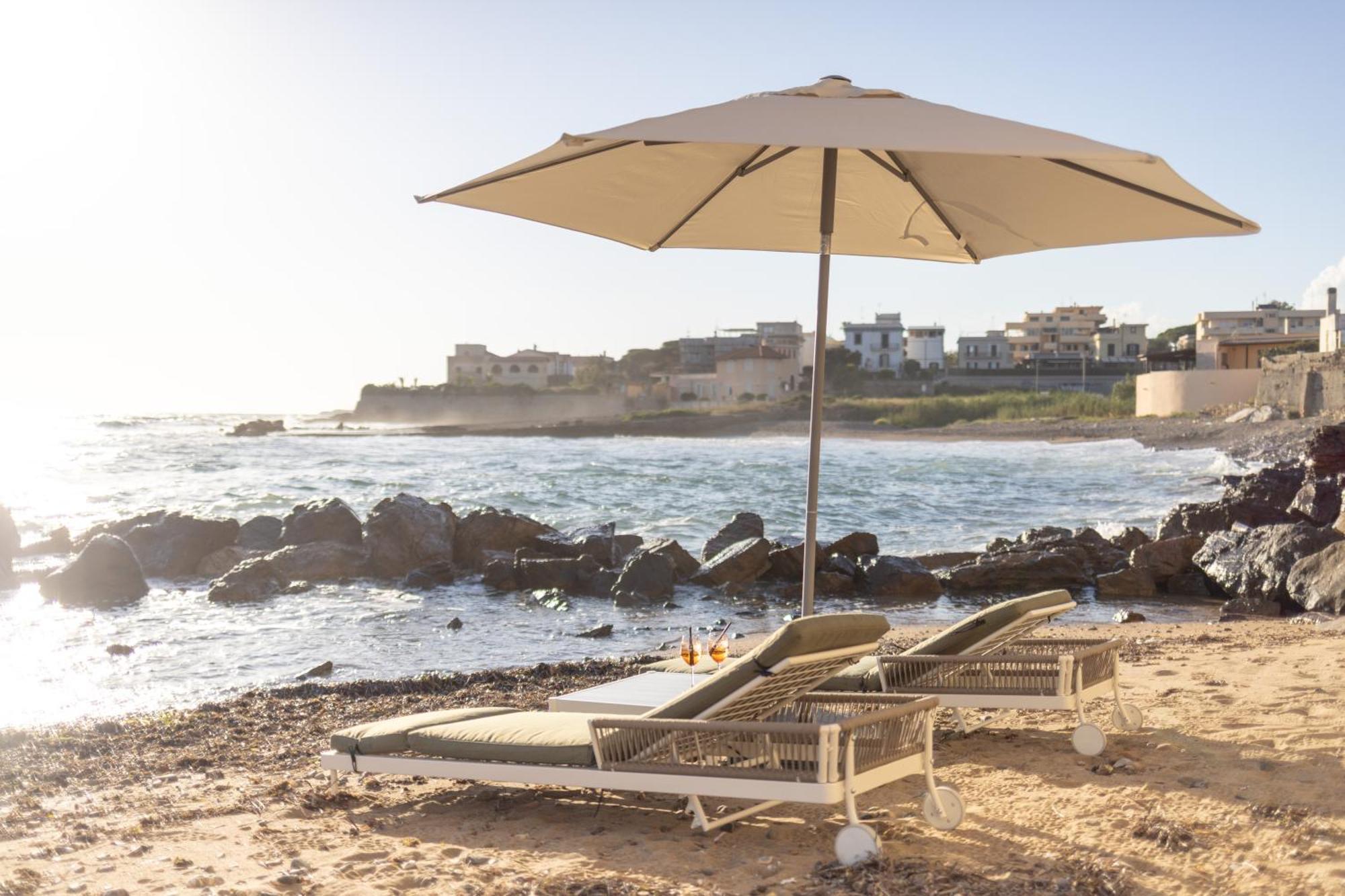 צ'יוויטווקיה Le Suites Sul Mare Di Esterina מראה חיצוני תמונה