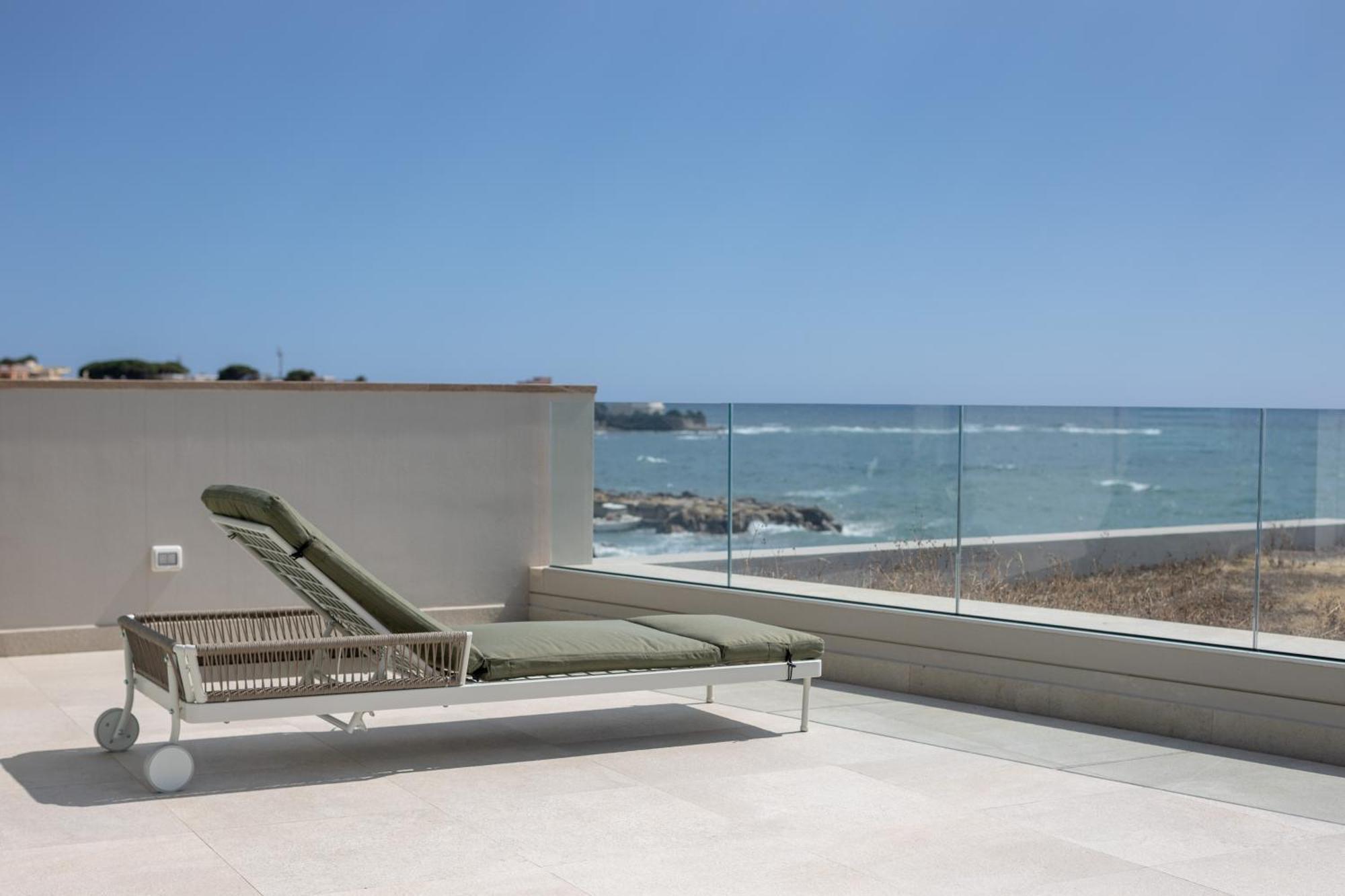 צ'יוויטווקיה Le Suites Sul Mare Di Esterina מראה חיצוני תמונה